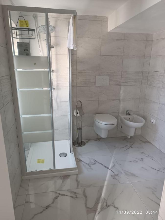 Di Fronzo Guest House T Triggiano Luaran gambar
